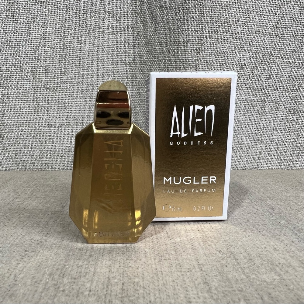 🎁2 for $30🎁 Last one‼️ Mugler Alien Goddess mini - Picture 6 of 6